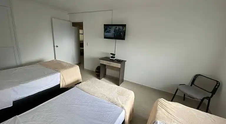 laureles excelente ubicacion la 70 estadio, cerca al poblado