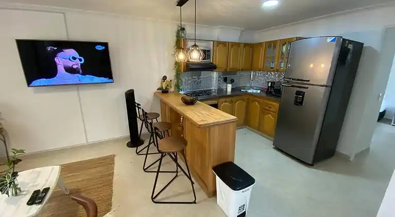 laureles excelente ubicacion la 70 estadio, cerca al poblado