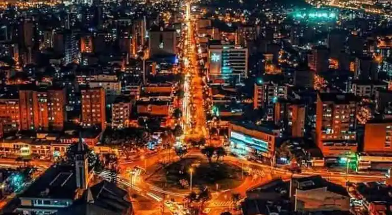 laureles excelente ubicacion la 70 estadio, cerca al poblado