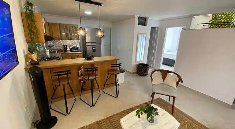 laureles excelente ubicacion la 70 estadio, cerca al poblado