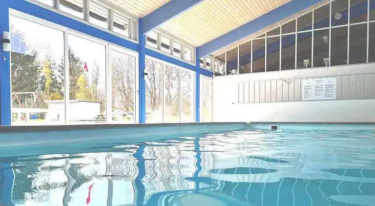 Lys feriebolig nær strand og pool i Dueodde