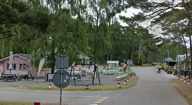 Lys feriebolig nær strand og pool i Dueodde