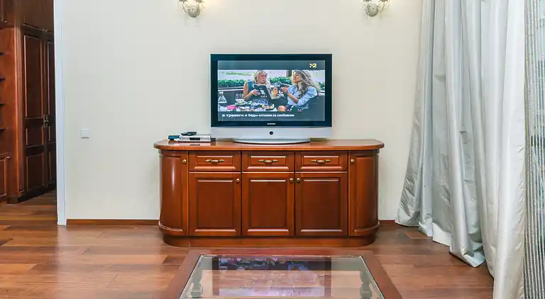 Two bedrooms, 18 Velyka Vasylkivska str, Centre