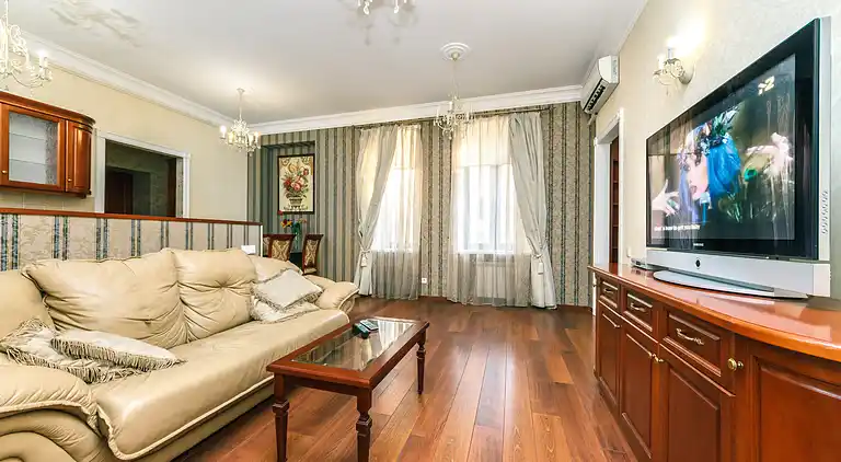 Two bedrooms, 18 Velyka Vasylkivska str, Centre