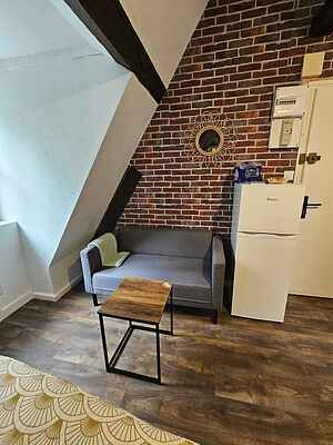 Studio 20 minutes walk from Montluçon train station