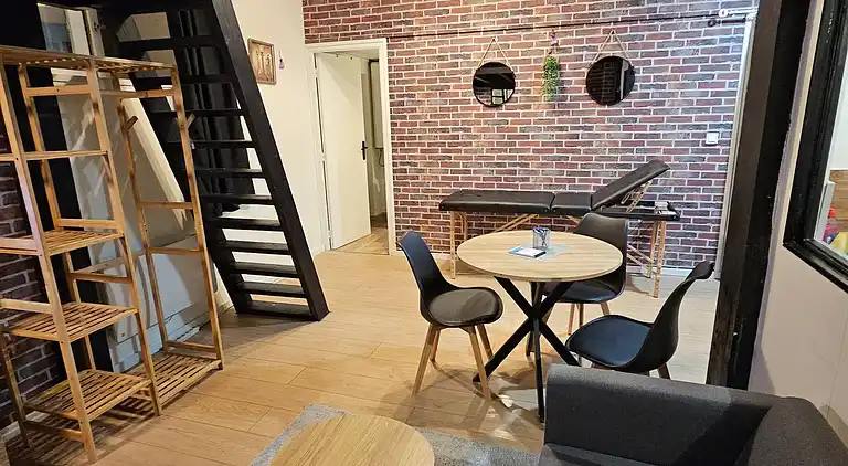 Maisonette 15 Minuten vom Bahnhof entfernt, historisches