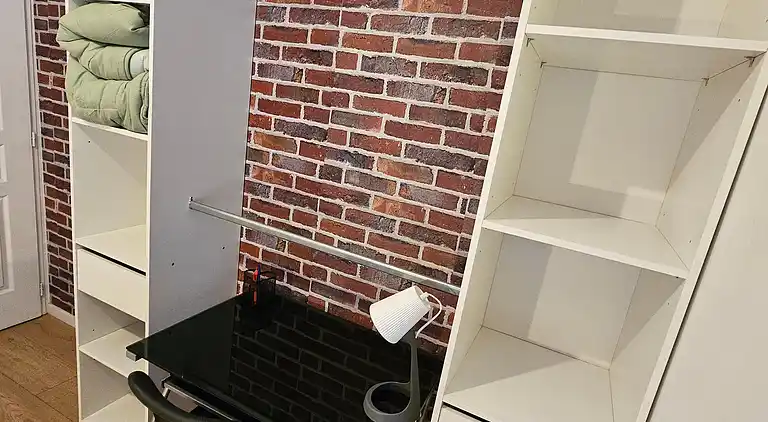 T3 im historischen Zentrum von Montluçon, Bahnhof in 10