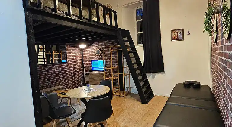 Maisonette 15 Minuten vom Bahnhof entfernt, historisches