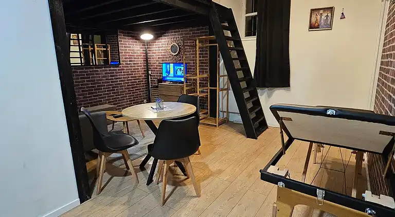 Maisonette 15 Minuten vom Bahnhof entfernt, historisches