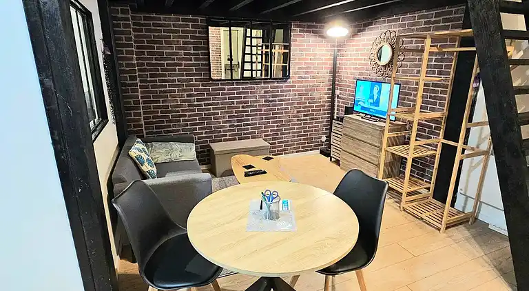 Maisonette 15 Minuten vom Bahnhof entfernt, historisches