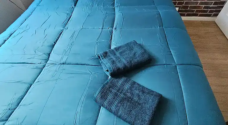 T3 im historischen Zentrum von Montluçon, Bahnhof in 10