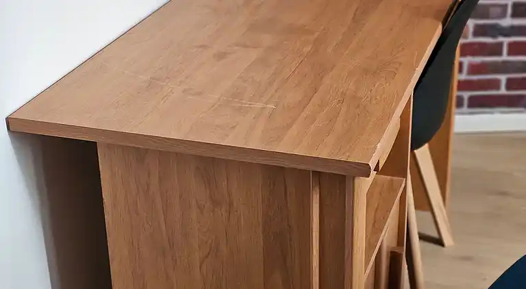 T3 im historischen Zentrum von Montluçon, Bahnhof in 10