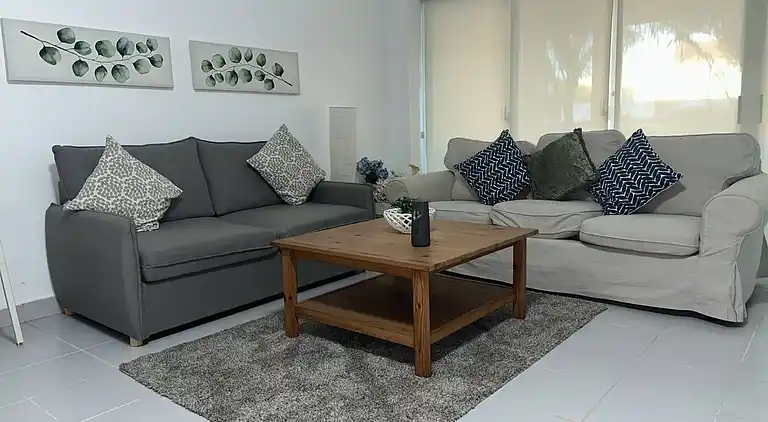 Schöne 2R2B-Wohnung in Playa Bibijagua, Punta Cana