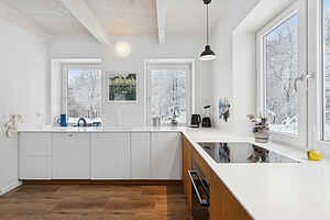 Rummeligt feriehus naturskønne omgivelser