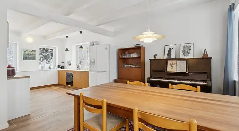 Geräumiges Ferienhaus in Bornholms Natur