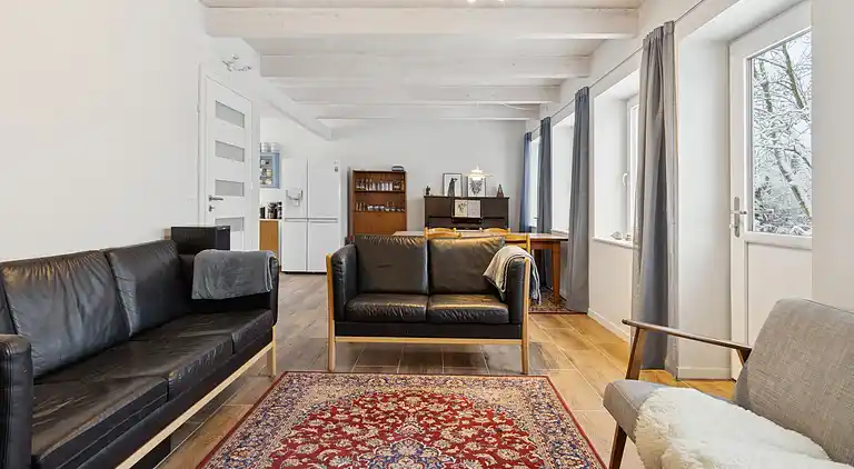 Geräumiges Ferienhaus in Bornholms Natur