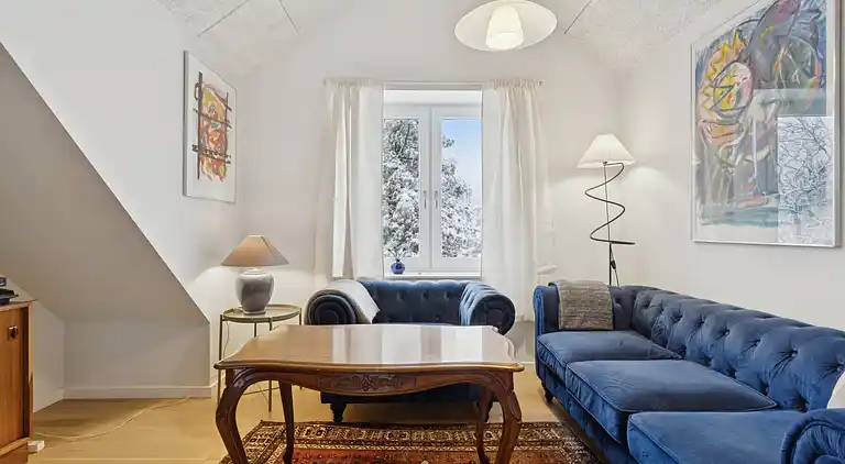 Geräumiges Ferienhaus in Bornholms Natur