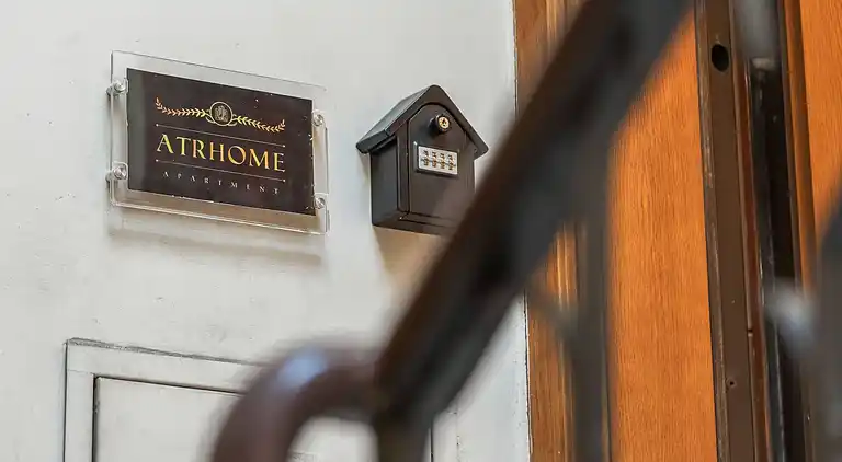 ATRHOMe- Penthouse Tritone