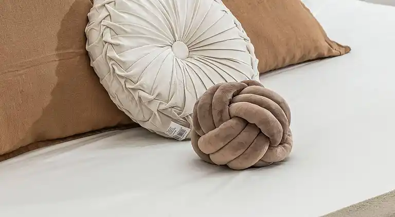 ATRHOMe- Penthouse Tritone