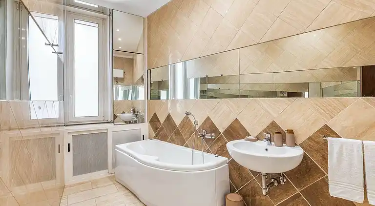 ATRHOMe- Penthouse Tritone