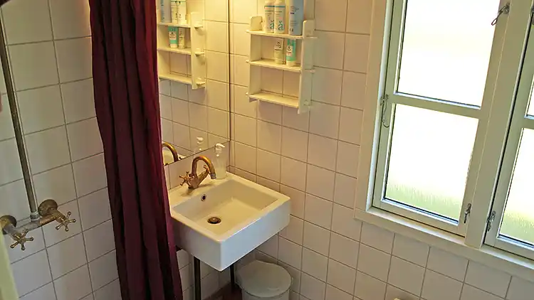 Ferienhaus, nur ca. 200 m vom Wasser entfernt. 