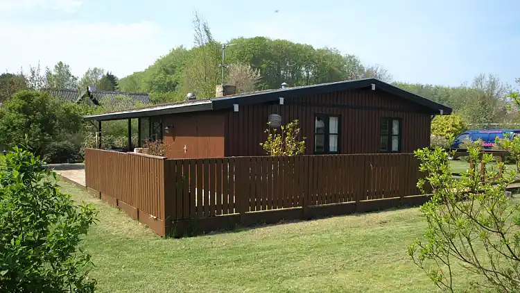 Ferienhaus, nur ca. 200 m vom Wasser entfernt. 