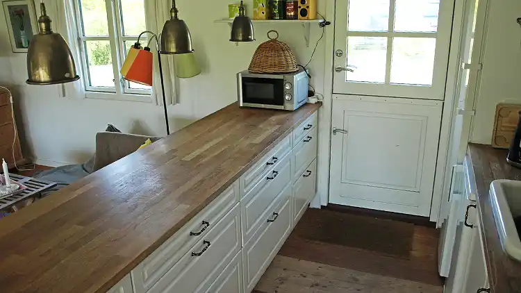 Ferienhaus, nur ca. 200 m vom Wasser entfernt. 