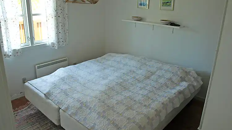 Ferienhaus, nur ca. 200 m vom Wasser entfernt. 