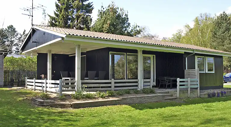 Ferienhaus nur 400 Meter zum Strand