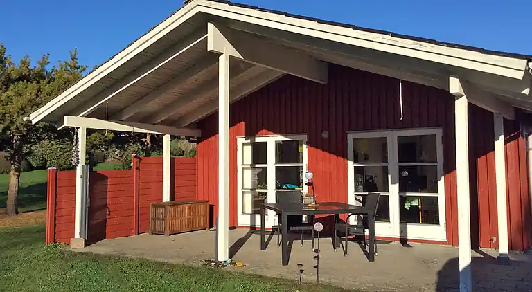 Ferienhaus nur 300 Meter vom Wasser entfernt.