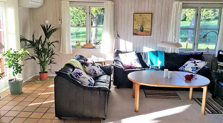 Ferienhaus nur 300 Meter vom Wasser entfernt.