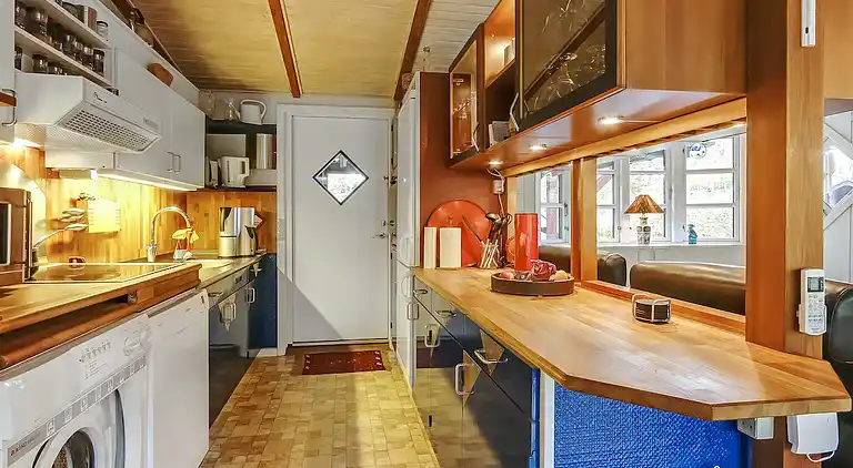 Charmantes Ferienhaus auf großem Grundstück