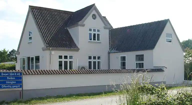 Schönes Ferienhaus für 12 Personen mit Meerblick.