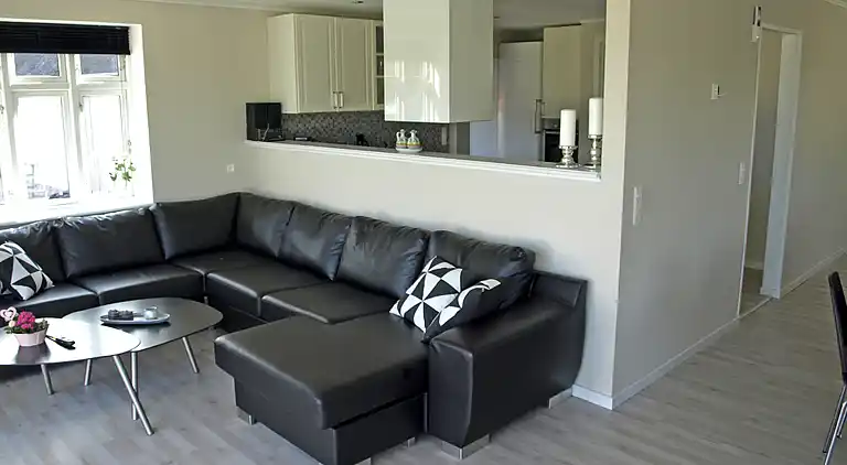 Schönes Ferienhaus für 12 Personen mit Meerblick.