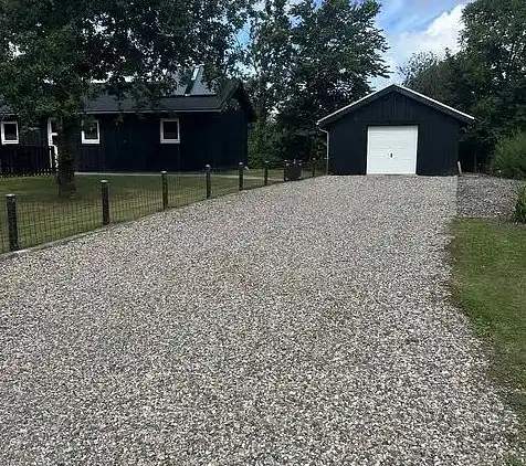 Schönes, großes Ferienhaus in malerischem Trend