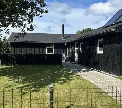 Schönes, großes Ferienhaus in malerischem Trend