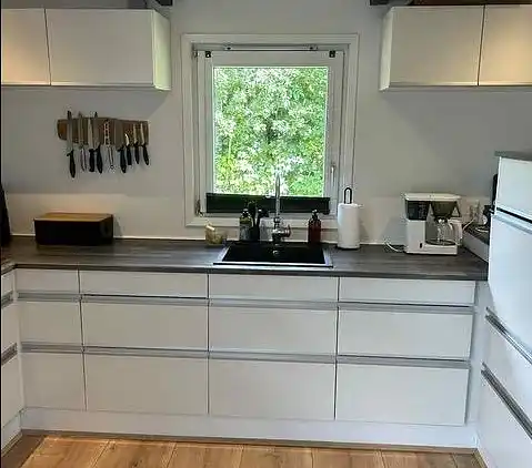 Schönes, großes Ferienhaus in malerischem Trend