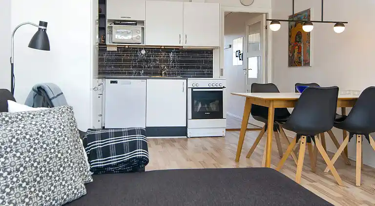 2 room,ground floor,Premium