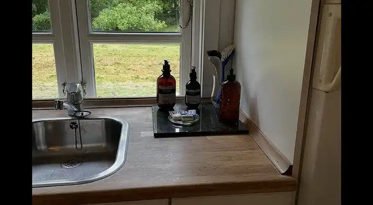 Feriehus i gå-afstand til indkøb og restaurant