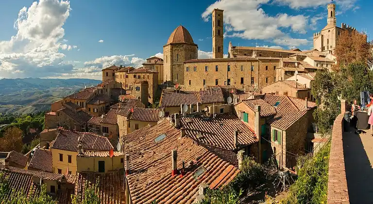 Apartment in Volterra