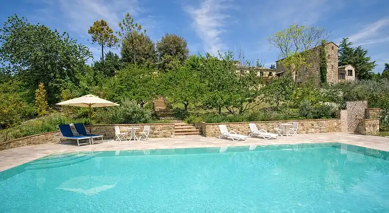 Apartment in Volterra