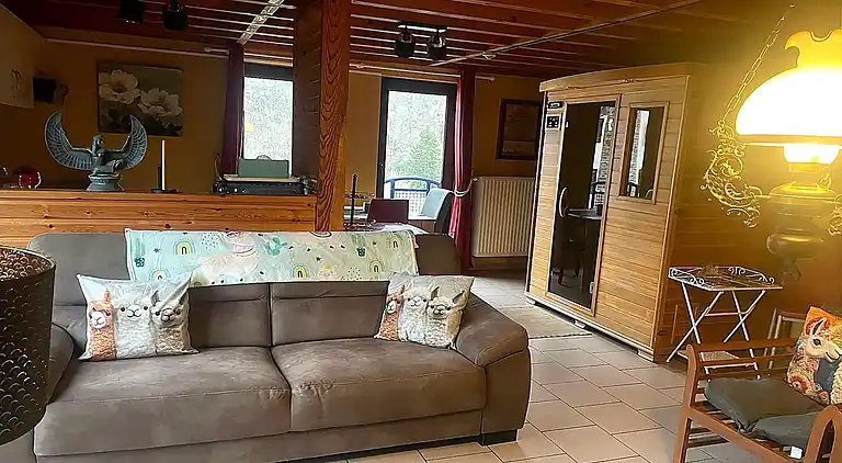 Holiday home in Rochehaut