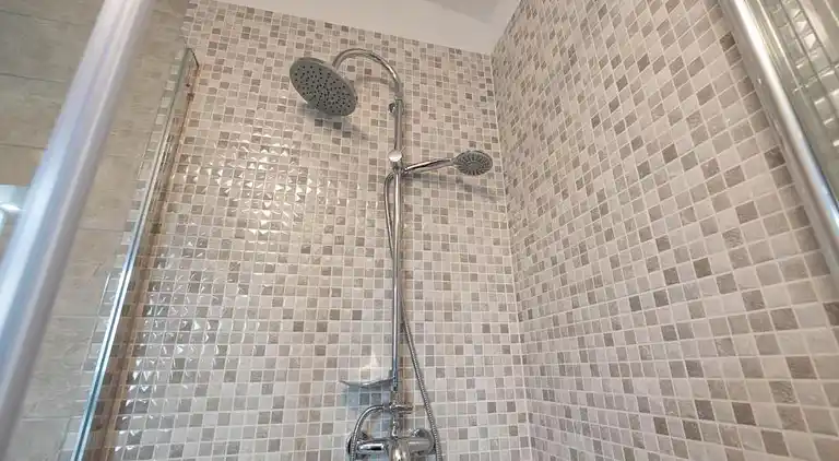 Casa della Cava - private villa in Seget Donji