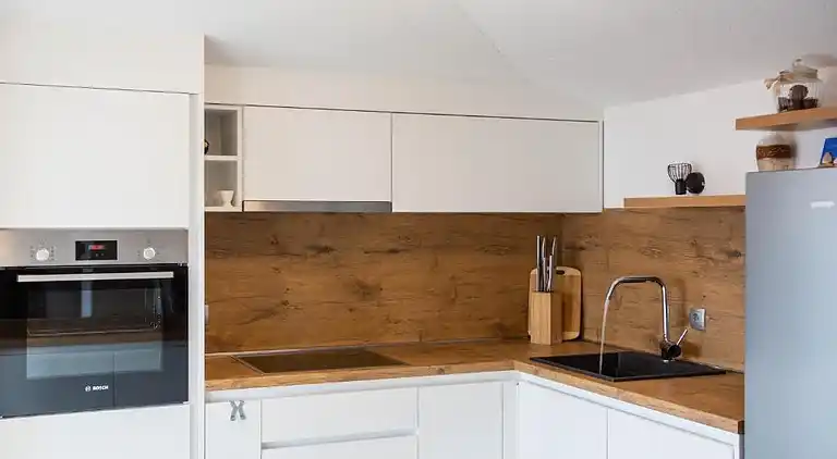 Casa della Cava - private villa in Seget Donji