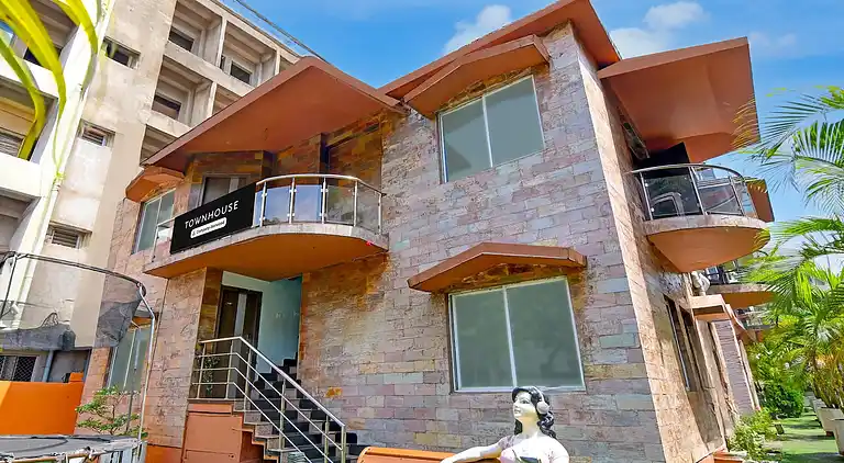 Holiday home in N2 Sector