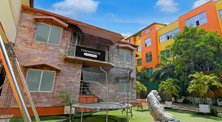 Holiday home in N2 Sector