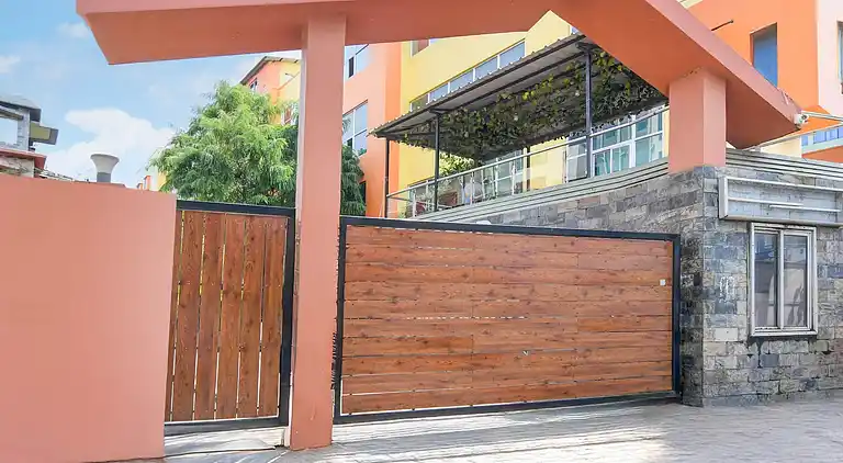 Holiday home in N2 Sector