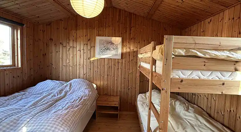 Hyggeligt sommerhus nær strand og oplevelser