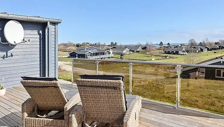 Luxuriöses Sommerhausmit Meerblick