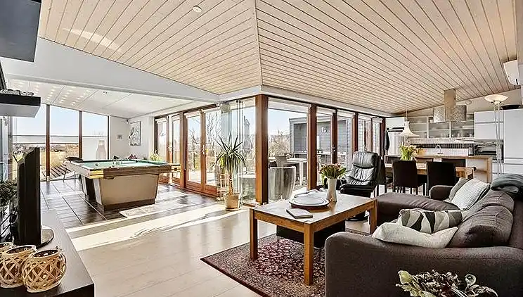 Luxuriöses Sommerhausmit Meerblick